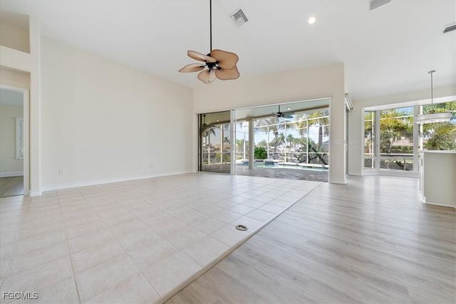 1227 SW 51st ST, Cape Coral, FL 33914