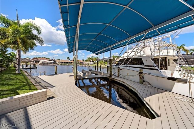1227 SW 51st ST, Cape Coral, FL 33914