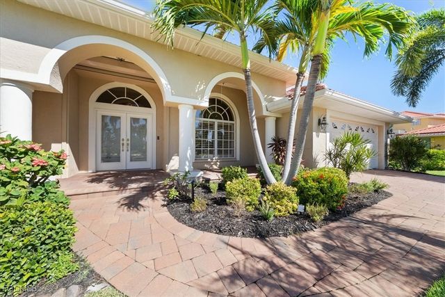 1227 SW 51st ST, Cape Coral, FL 33914