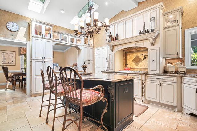 3125 Lake Shore Road S, Denver, NC 28037