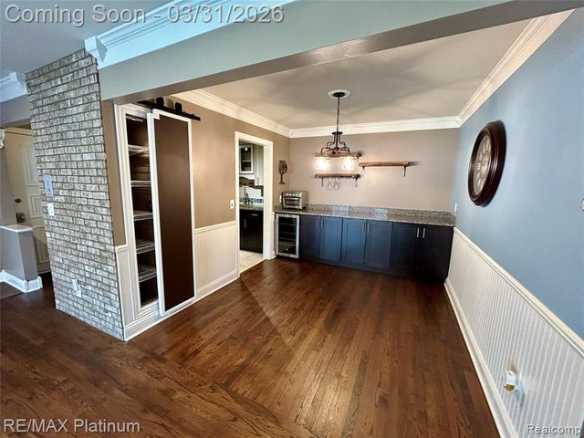 1229 Island Drive 204, Ann Arbor, MI 48105