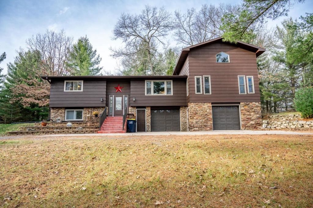 W4706 51st Street, Mauston, WI 53948