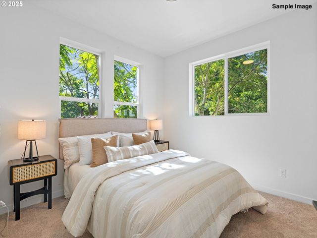 3252 Se 115th Ave, Portland, OR 97266