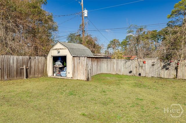 204 Whitehall Avenue, Rincon, GA 31326