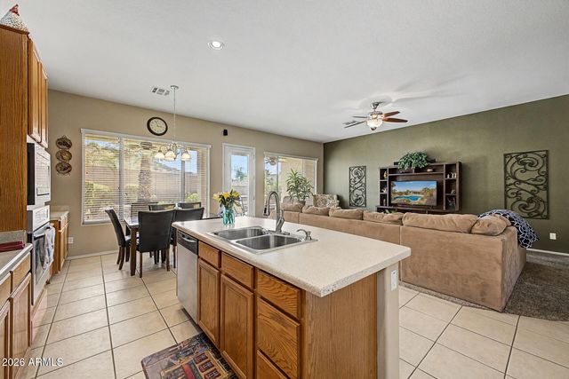 11498 S MORNINGSIDE Drive, Goodyear, AZ 85338