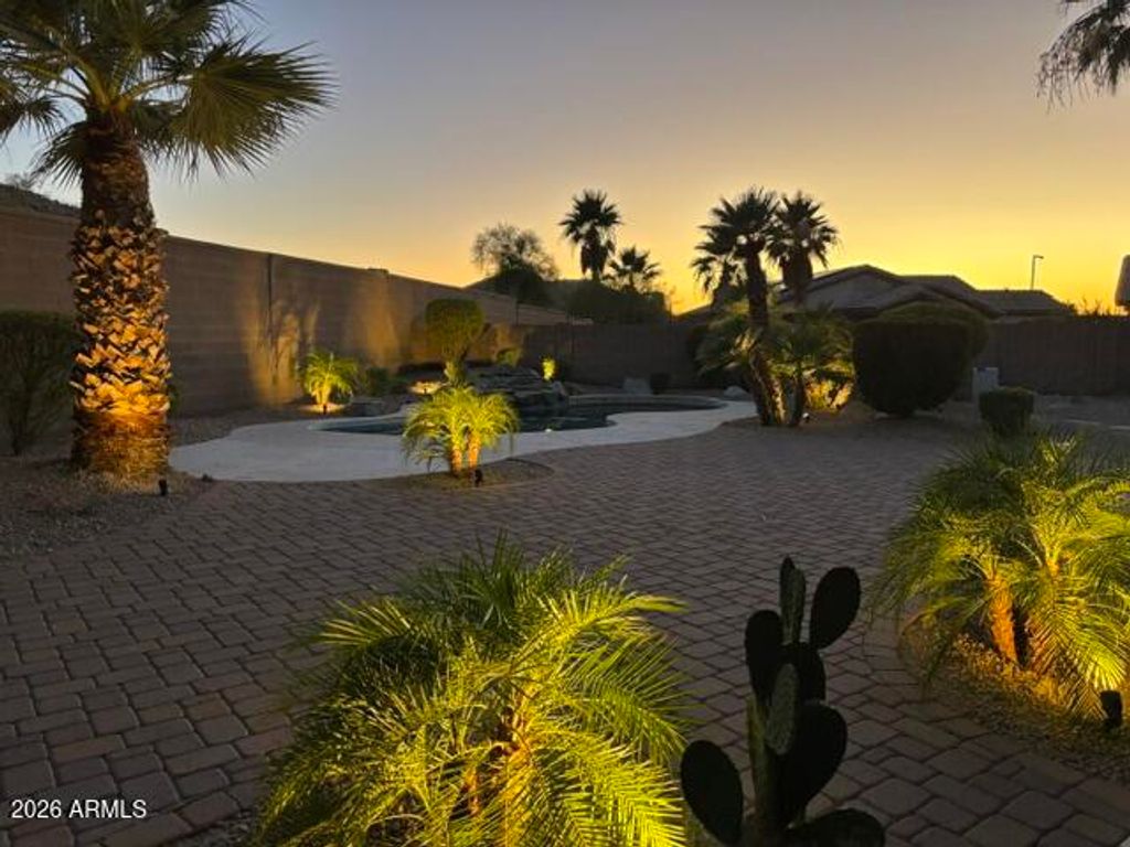 11498 S MORNINGSIDE Drive, Goodyear, AZ 85338 — photo 2