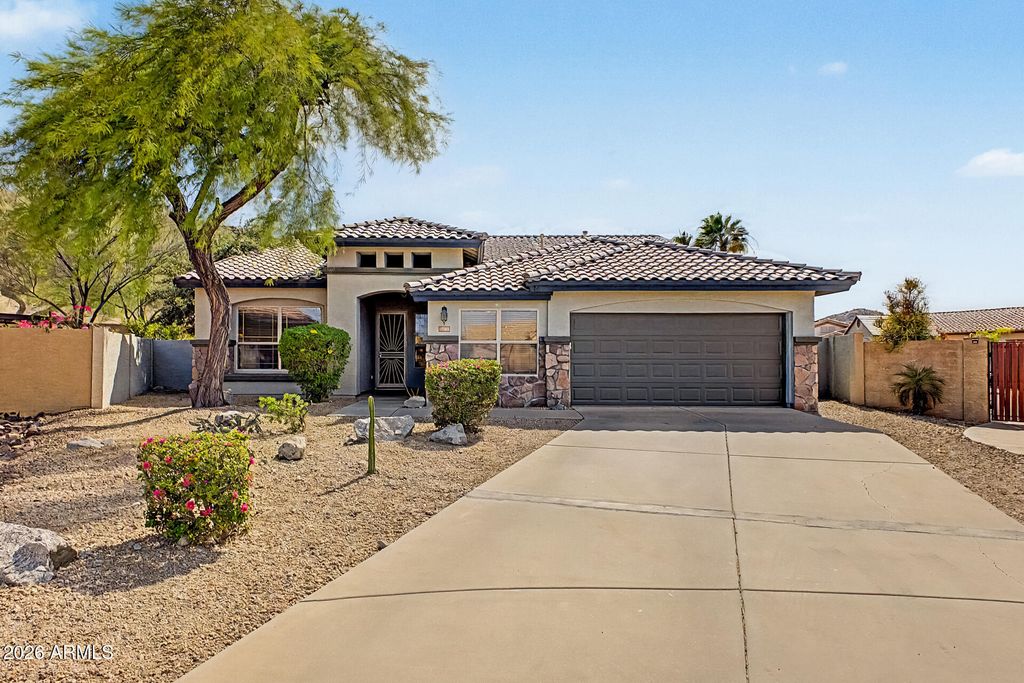 11498 S MORNINGSIDE Drive, Goodyear, AZ 85338 — photo 3