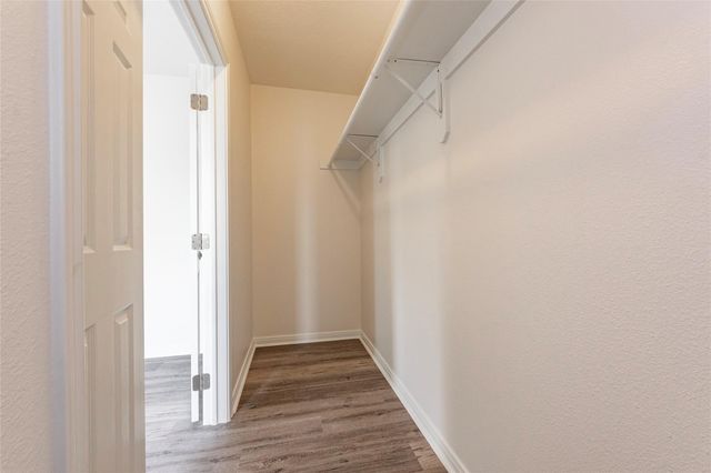 1101 54th Street, Galveston, TX 77551