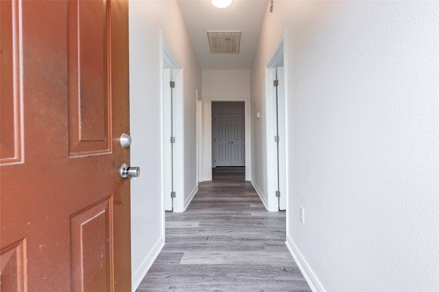 1101 54th Street, Galveston, TX 77551