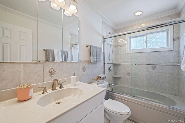 33 Brilner Drive, Smithtown, NY 11787