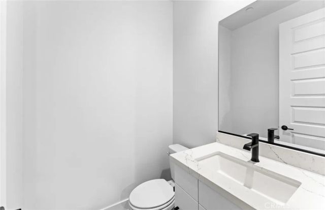 102 Sorrel Court, Burbank, CA 91506