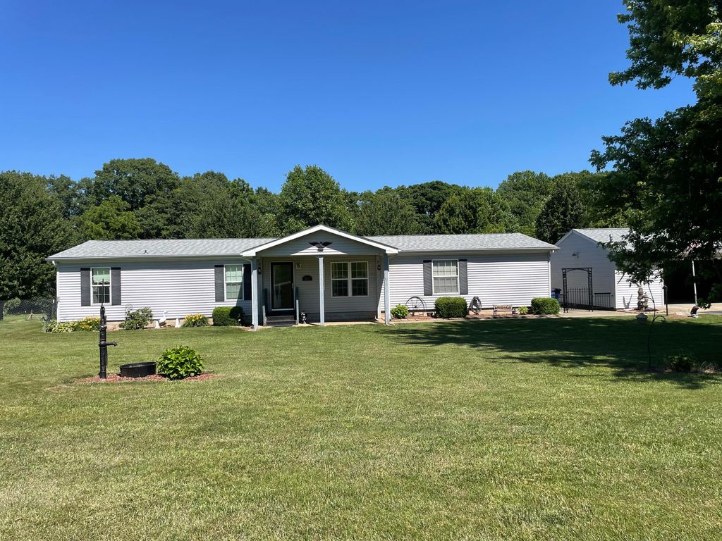 0037 N Williams Road, Westville, IN 46391