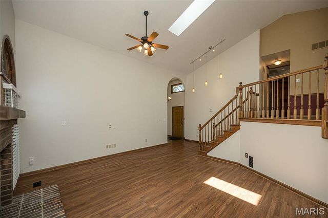 16740 N Fork Ridge Drive, Florissant, MO 63034