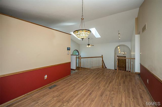 16740 N Fork Ridge Drive, Florissant, MO 63034