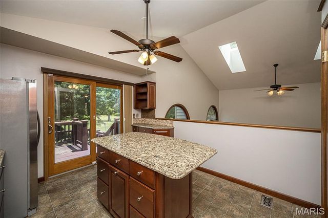 16740 N Fork Ridge Drive, Florissant, MO 63034