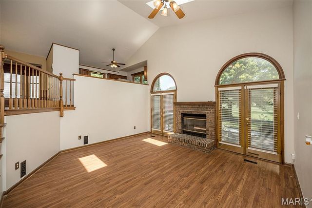 16740 N Fork Ridge Drive, Florissant, MO 63034