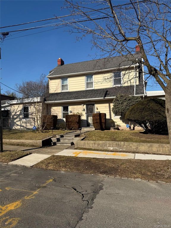 17045 83rd Avenue, Jamaica, NY 11432