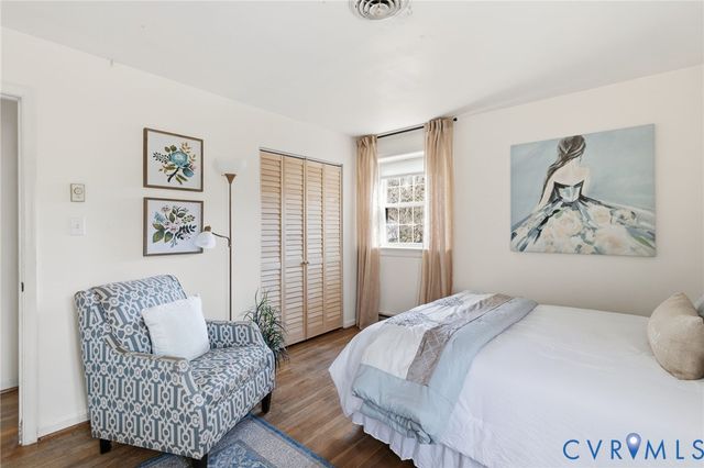 12041 Corianna Ln, Midlothian, VA 23113