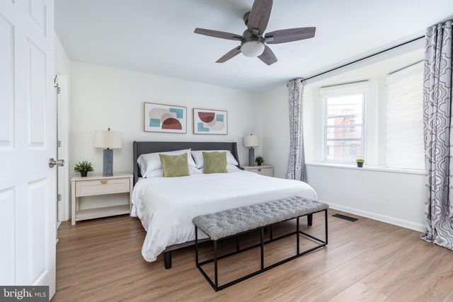 2528 CARPENTER ST, Philadelphia, PA 19146