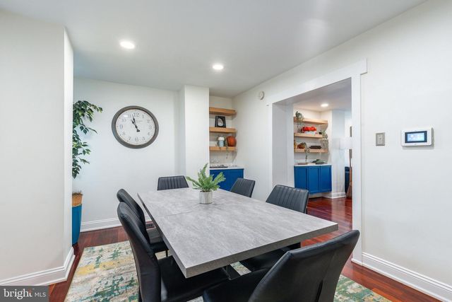 2528 CARPENTER ST, Philadelphia, PA 19146