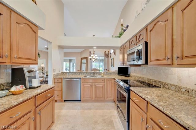 9341 White Hickory LN, Fort Myers, FL 33912