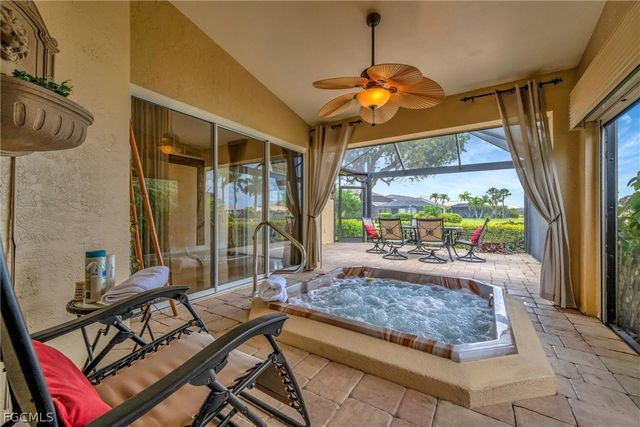 9341 White Hickory LN, Fort Myers, FL 33912