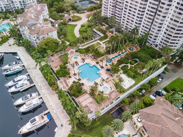 2000 Island Blvd 908, Aventura, FL 33160
