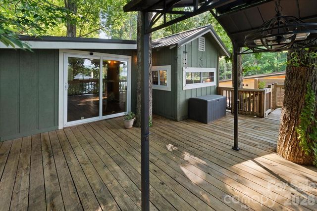 263 Lakewood Circle, Troy, NC 27371