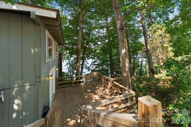 263 Lakewood Circle, Troy, NC 27371