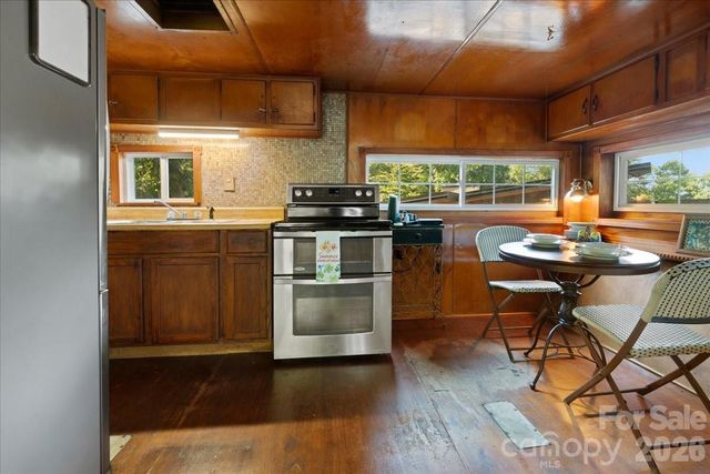 263 Lakewood Circle, Troy, NC 27371