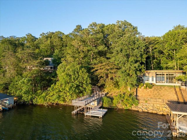 263 Lakewood Circle, Troy, NC 27371