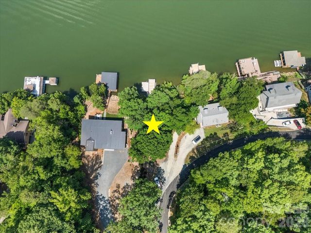 263 Lakewood Circle, Troy, NC 27371