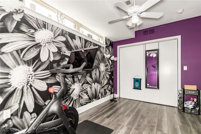 12591 Larchmere Boulevard W-6, Cleveland, OH 44120