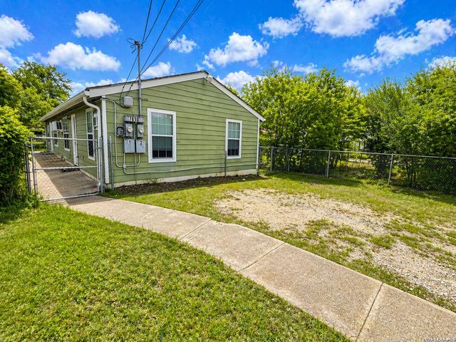 7810 Somerset, San Antonio, TX 78211
