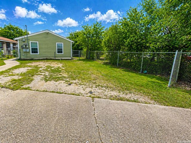 7810 Somerset, San Antonio, TX 78211
