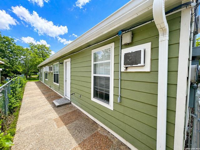 7810 Somerset, San Antonio, TX 78211