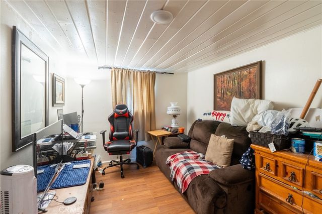 753 Woodland, Crestline, CA 92325