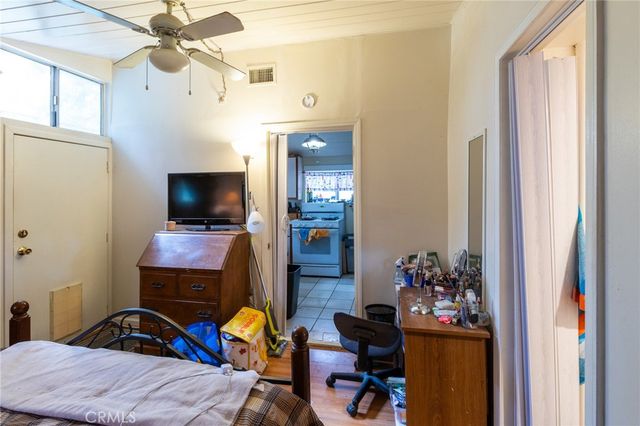 753 Woodland, Crestline, CA 92325