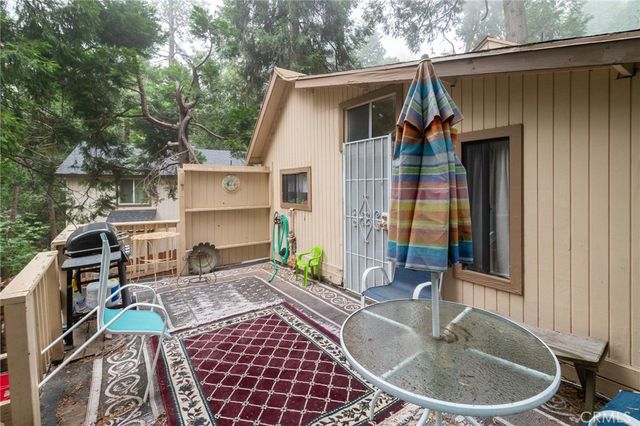 753 Woodland, Crestline, CA 92325