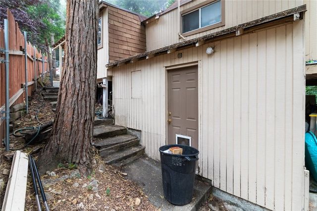 753 Woodland, Crestline, CA 92325