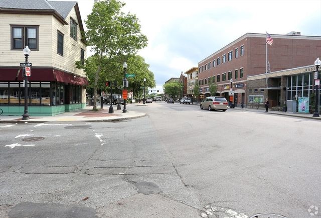 4258 Washington 5, Boston, MA 02131