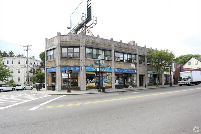 4258 Washington 5, Boston, MA 02131