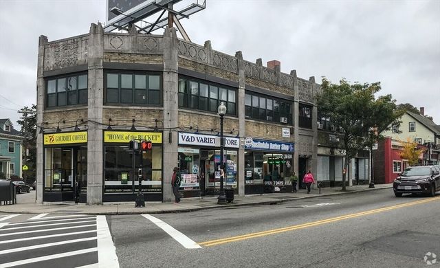 4258 Washington 5, Boston, MA 02131