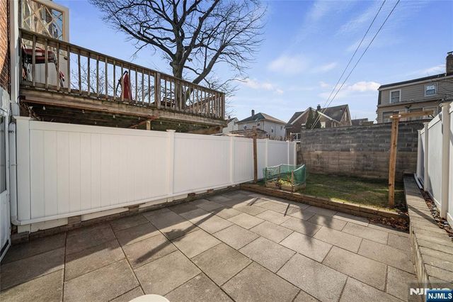 372 Lawton Avenue A, Cliffside Park, NJ 07010