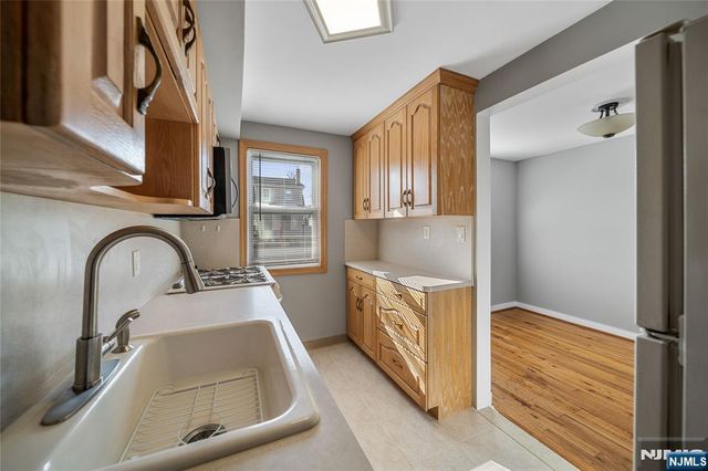 372 Lawton Avenue A, Cliffside Park, NJ 07010