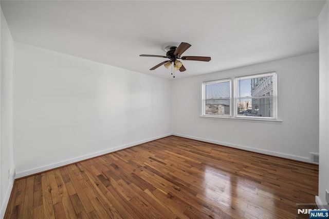 372 Lawton Avenue A, Cliffside Park, NJ 07010