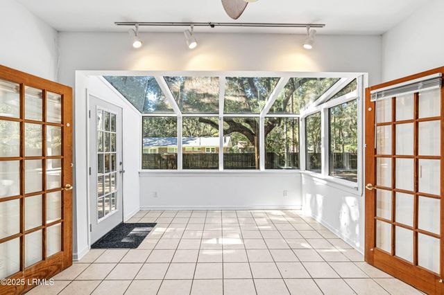 27 Ashley Drive, Beaufort, SC 29907