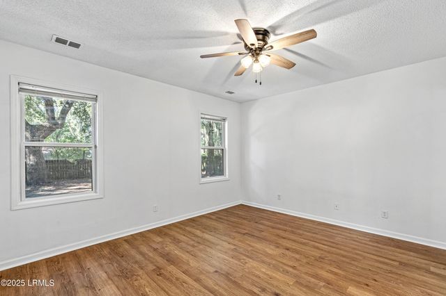 27 Ashley Drive, Beaufort, SC 29907