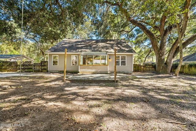 27 Ashley Drive, Beaufort, SC 29907