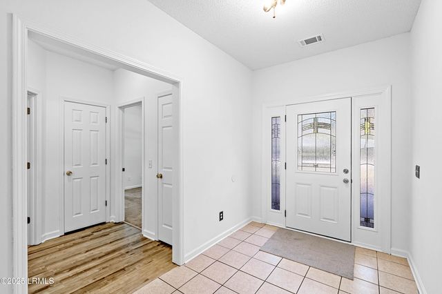 27 Ashley Drive, Beaufort, SC 29907